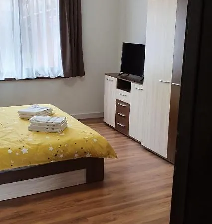 Къща За Гости Вършец Apartment *
