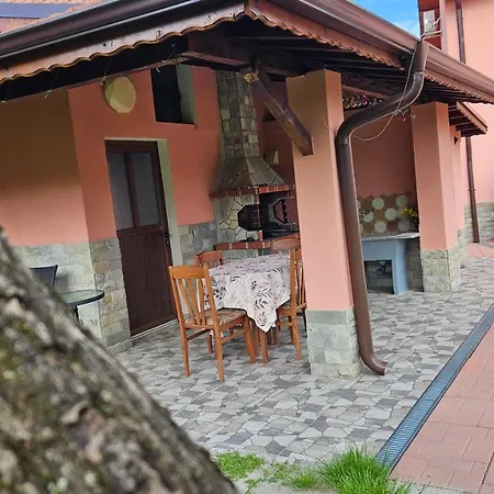 Къща За Гости Вършец Apartment