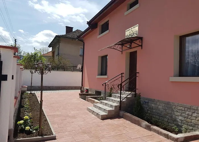 Апартамент Къща за гости Вършец