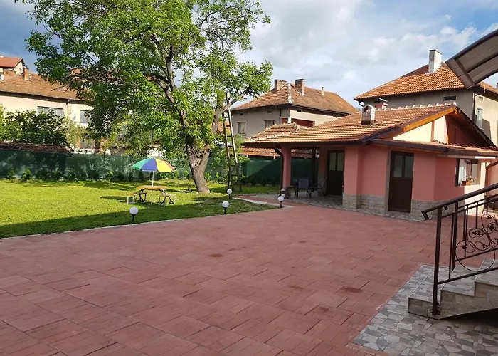 Къща за гости Вършец Апартамент *