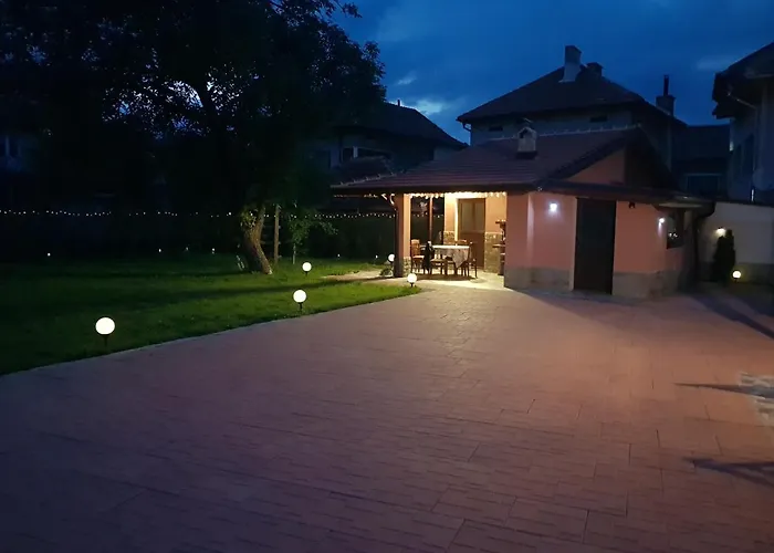 Апартамент Къща за гости Вършец